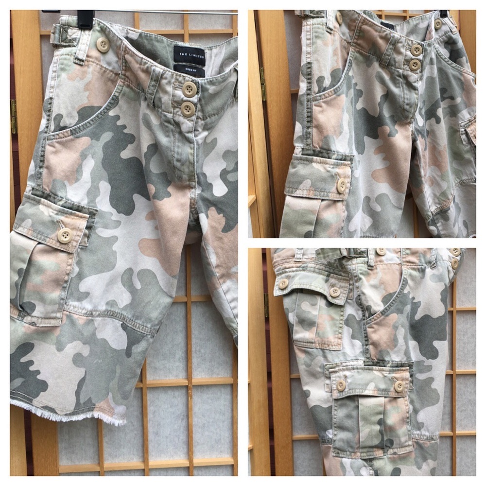 The Limited Drew Fit Camo Shorts SZ 4